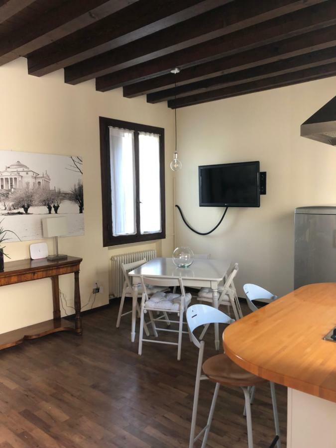Dimora Cecilia...nel cuore della città Vicence Extérieur photo